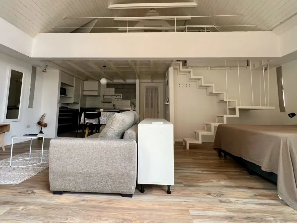 Piso 4 - Laprida Once - Cama living cocina